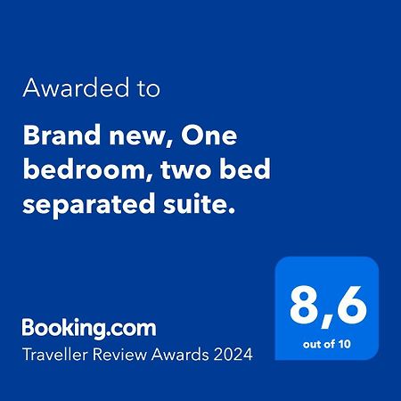 ויקטוריה Dugg Bed And Breakfast מראה חיצוני תמונה