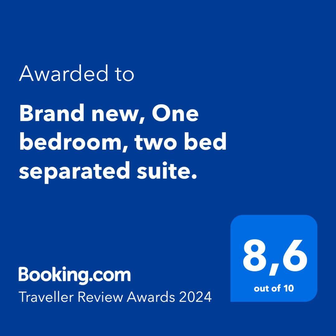 ויקטוריה Dugg Bed And Breakfast מראה חיצוני תמונה
